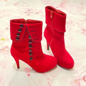 Grape Myrtle Red Platform Red Velvet Boots